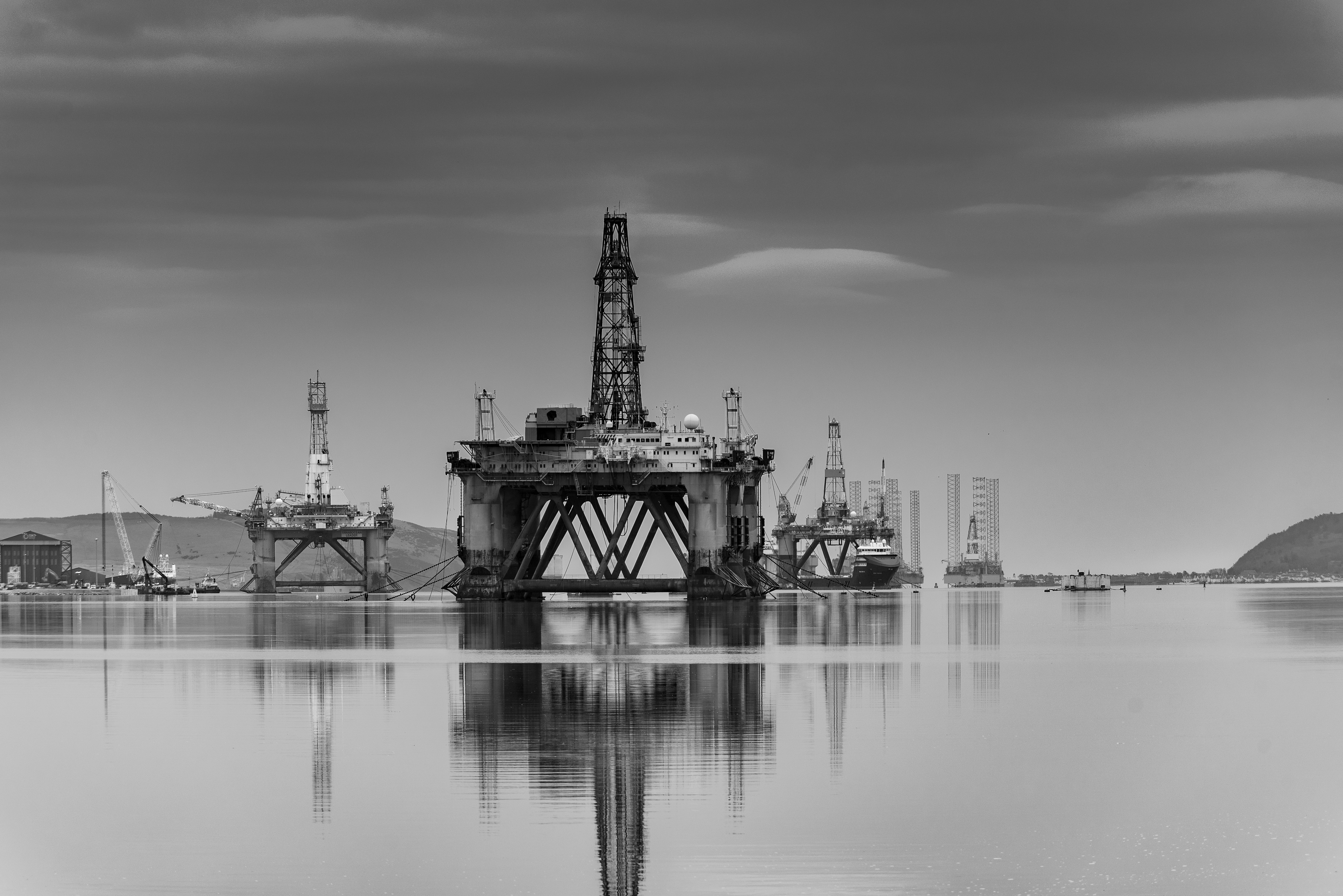 Proppant and water logistics in the Bakken Shale